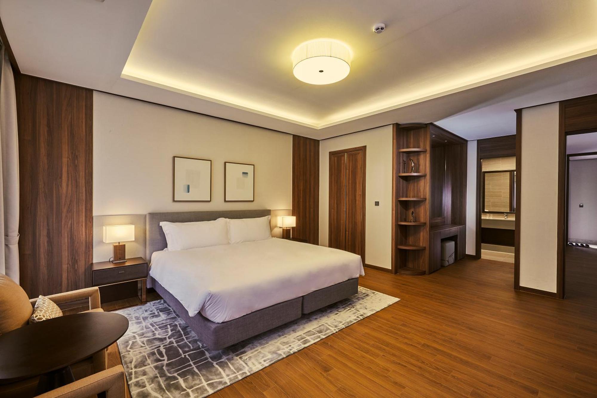 Camphortree Hotel And Resort Csedzsu Kültér fotó